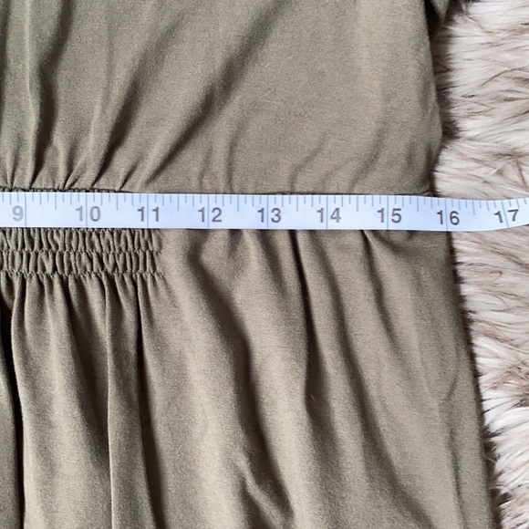 Maternity Dress - Picture 4 of 5